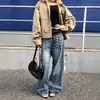 Calça Jeans Feminina Lavada com Efeito Desgastado e Decoração de Rebites, Corte Solto Wide-Leg, Comprimento Longo com Caimento Moderno