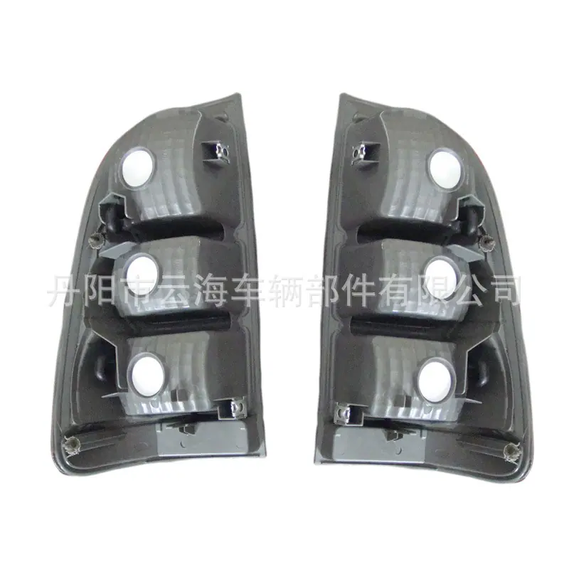 VIGO'05 TAIL LAMP-2
