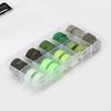 Caja de almacenamiento de bobinas de plástico transparente con hilo de color adecuado para la línea inferior, accesorios multifuncionales para máquinas de coser domésticas.