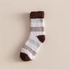 Calcetines de Terciopelo Coral Calcetines de Media Caña para Hombre Otoño e Invierno Forrados de Felpa Engrosados Calcetines de Piso Calcetines Cálidos para Dormir en Casa de Color Contrastante para Hombre