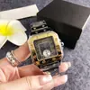 Reloj de Lujo Ligero Plateado para Hombre con Esfera Negra Cuadrada, Marcadores de Hora Romanos, Diseño de Correa de Acero, Reloj de Cuarzo Versátil y Elegante para Hombre
