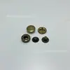 Moritao Metal Botón Plano de Cuatro Botones Ropa Oculta Chaqueta de Botones Ropa de Abrigo Bolsa Ropa de Trabajo Versátil Botón a Presión de Aleación