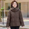 Jaqueta de Penas de Ganso Branco para Mãe de Meia-Idade e Idosa Feminina Marca de Luxo Inverno Novo Acolchoada Tamanho Grande Curta Estilosa Roupa Exterior