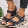 Sandalias deportivas de exportación del sudeste asiático, talla grande, cierre de velcro, estilo deportivo, suela gruesa para mujer, transfronterizas, chanclas de playa de punta abierta, disponibles en Wish