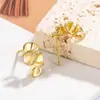 Pendientes Irregulares de Flor de Crema Dulces y Frescos Únicos para Niñas, Estilo Geométrico, Pendientes Pequeños Elegantes y Creativos para Socialités