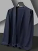 Nuevo cárdigan casual de primavera temprana para hombre, chaqueta ligera para jóvenes y mediana edad, camisa transpirable a la moda para aire acondicionado, prenda exterior sin botones, estilo capa