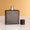 Botella de perfume de vidrio para hombre con bayoneta al por mayor 50ml 100ml cuadrada plana gris de alta calidad botella con atomizador botella vacía cosmética