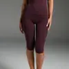 Conjunto de yoga transfronteiriço com linda regata esportiva nas costas, conjunto de calça cropped fitness Pilates de secagem rápida com cintura baixa e fenda
