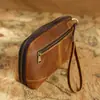 Bolso de Mano Retro de Cuero de Vaca Crazy Horse Transfronterizo para Hombre con Correa de Muñeca Piel Genuina Bolsa de Almacenamiento para Cables de Datos, Papelería Bluetooth