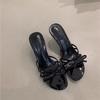 Tacones Altos de Hada Suave 2025 Verano Estilo Francés Dama Moño Punta Abierta Tacón de Aguja Sandalias de Una Correa