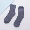 Calcetines de Color Caramelo Medio Terciopelo Calcetines Calentitos Calcetin de Felpa Calcetines de Terciopelo Coral para Mujer Calcetines de Piso Fabricante Venta al por Mayor Personalización
