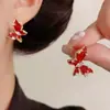 Moda Francesa Retro Dulce Versátil Pendientes de Mariposa Roja Incrustados de Diamantes Nicho Temperamento Diseño Simple Pendientes