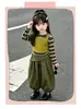 Ropa Elegante de Otoño y Primavera para Niñas, Moda de Dos Piezas Falsas a Rayas, Traje Infantil para Bebé Estilo Mori 2026 Nuevo Estilo