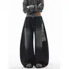 Calça Jogger Casual Wide-Leg Retro Americana 2025 Lavada Hip-Hop com Barra Curva Estampa de Letras Jazz Desgastada