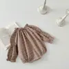 INS primavera y otoño bebé pequeño cuadros cuello Zou Zou mameluco de manga larga para bebé niña mono con lazo