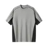 Camiseta de Manga Curta com Cor Contrastante Estilo Hong Kong Design de Gola Redonda Tops Curtos Soltos Tamanho Grande Masculino Solto Atacado Transfronteiriço