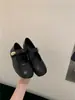Zapatos Mary Jane Planos de Metal con Hebilla y Velcro Estilo Francés 2026 Primavera Nuevos Zapatos de Oficina para Commuter de Correa Única para Mujer