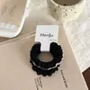Gomas para el pelo estilo coreano con bloques de color y volantes, con pliegues delicados y tela suave, con un diseño simple de alta elasticidad y una estética retro y suave.