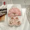 Conjunto de gorro y calcetines para bebé niña lazo de bebé lindo sombrero de flor de gasa gorro protector de fontanela para recién nacido India