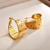 Brincos de Argola Grandes com Bolinhas Pretas em Ouro Escovado Estilo Vintage, Modernos e Únicos, Luxo Leve com Sensação de Alta Qualidade, Brincos Exagerados