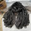 2025 Nuevo Otoño Color Puro Poliéster Turbante Bufanda para Mujer Transfronterizo Borla Corta Chal Grande Venta al por Mayor de Fábrica