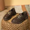 Sapatos Femininos de Couro 2026 Primavera/Verão Novo Estilo Mary Jane Mocassins com Salto Grosso, Estilo Britânico, Sola Grossa, Slip-Ons que Aumentam a Altura