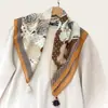 Pañuelo estilo vintage con estampado de anacardos para mujer, un accesorio chic y discreto que se puede usar en capas e incluso como cinturón para la cintura para crear un efecto adelgazante