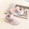 Zapatos ligeros de piel para niños pequeños, zapatillas transpirables para niñas, zapatillas deportivas para niños, nuevos modelos primavera y otoño 2026
