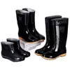 Botas de chuva masculinas, sapatos aquáticos, botas de pesca, sapatos de cano médio-alto, sapatos de borracha protetores impermeáveis para pesca em mar