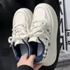 2026 Nuevos Zapatos de Tabla Casuales Versátiles para Mujer de Primavera y Otoño Planos Cómodos Zapatos Deportivos Zapatos Blancos Suela Gruesa Zapatos Individuales para Personas Bajas