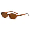 Gafas de sol retro de estilo europeo y americano con montura estrecha y montura pequeña ovalada, gafas de estilo hip-hop callejero, gafas de sol con estampado de leopardo para hombre y mujer