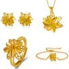 Conjunto de joyería floral creativo de gran venta, chapado en oro de 24 quilates, pendientes, collar, pulsera, anillo, conjunto de cuatro piezas.