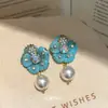 Aretes de Flor Azul con Perlas Colgantes y Aguja de Plata Flor de Resina Estilo Fresco de Verano Aretes Lujo Ligero Sensación de Alta Gama Joyería para Orejas Venta al por Mayor