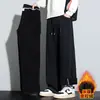 [Pantalones Casuales Talla Grande M-XL] Otoño e Invierno Terciopelo Espesado Tejidos Deportivos Rectos Estilo Hong Kong Sueltos para Hombre
