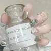Uñas Portátiles de Alta Gama para Año Nuevo: Rojo Retro Cisne Puntos, Ojo de Gato Francés, Moño, Brillo Deslumbrante, Manicura Hecha a Mano que Realza el Cutis