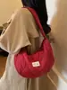 Bolsa de Algodón tipo Burbuja Estilo Coreano para Mujer, Gran Capacidad, Nuevo 2025 Otoño e Invierno Bordado de Corazón Exquisita Bolsa Cruzada tipo Empanada