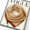 Bufanda Cuadrada Cálida de Nuevo Estilo 2024 con Hebilla Magnética, Bufanda Triangular de Seda, Bufanda de Algodón para Mujer, Bufanda Elegante para Cuello para Primavera, Otoño e Invierno, Versátil y Elegante