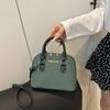 Bolsa Concha Feminina 2025 Nova Moda Tendência Bolsa Transversal de Ombro Feminina Simples Casual Bolsa de Axila Feminina