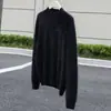 Suéter Pulôver Gola Redonda em Lã Cashmere, Prêt-à-Porter Feminino Básico para Outono e Inverno, Corte Solto, Camisa Base em Branco e Rosa