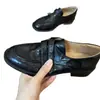 Mocasines retro para mujer de piel genuina con doble tira de velcro, nuevo estilo 2026, tacón grueso, adecuados para ir al trabajo