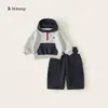 [Colección de Conjuntos de Tres Piezas para Niños] Ropa Nueva Estilo Coreano para Niños Primavera y Otoño, Conjunto de Tres Piezas con Chaleco para Niños