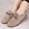 Sapatos de Algodão Velho de Pequim Femininos com Forro de Lã Espessados Novos Planos Antiderrapantes Slip-on para Outono e Inverno