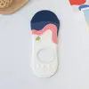 Nuevos Calcetines Invisibles de Algodón Bajos para Mujer de Verano con Estilo Graffiti Colorido y Agarre Antideslizante de Silicona, Venta al por Mayor
