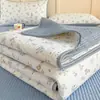 Cubrecama de Algodón Lavable Pieza Única Grado A para Madre y Bebé Todas las Estaciones Universal Tatami Antideslizante Acolchado Grueso Sábana de Cama Persona Sola Juego de Tres Piezas 3