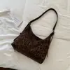 Nova Bolsa Casual Retro de Ombro Cruzado Outono 2026, Bolsa Tote de Braço Elegante e da Moda com Alta Estilização e Grande Capacidade