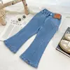 Jeans para Meninas Primavera e Outono Moda Bebê Crianças Fashion Individual Tendência Estiloso Versão Coreana Etiqueta Rasgo Flare Retrô Calças