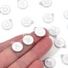 Colgante de aleación de doble cara con forma de gota de aceite, protección del medio ambiente, 26 letras inglesas de la A a la Z, accesorios de joyería para bricolaje, pulsera, pendientes, colgante pequeño