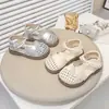 Sandalias de Turbante para Niñas 2026 Verano Nuevas Estilo Coreano Caladas Zapatos de Bebé Niña Pequeña Elegantes Suela Suave Tejidas Zapatos de Princesa