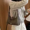 Bolso Tote de Gamuza Vintage para Mujer, Moda Otoño 2026 Nuevo Bolso de Hombro de Gran Capacidad para el Trabajo