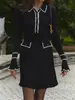 Vestido Curto de Malha com Manga Longa, Botões e Babados - Estilo Francês Spliced - Outono e Inverno para Mulheres Europeias e Americanas